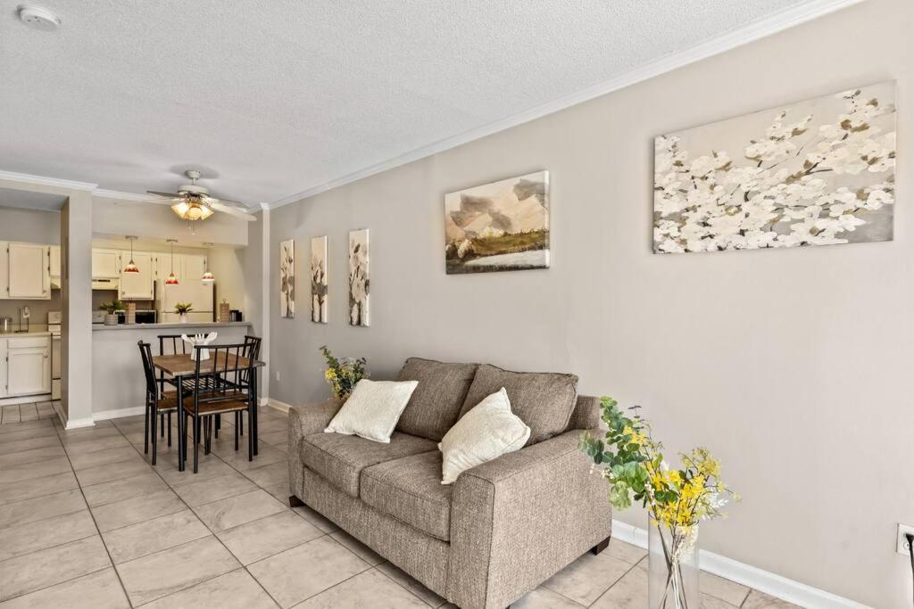 Downtown Columbia Apartment Bagian luar foto